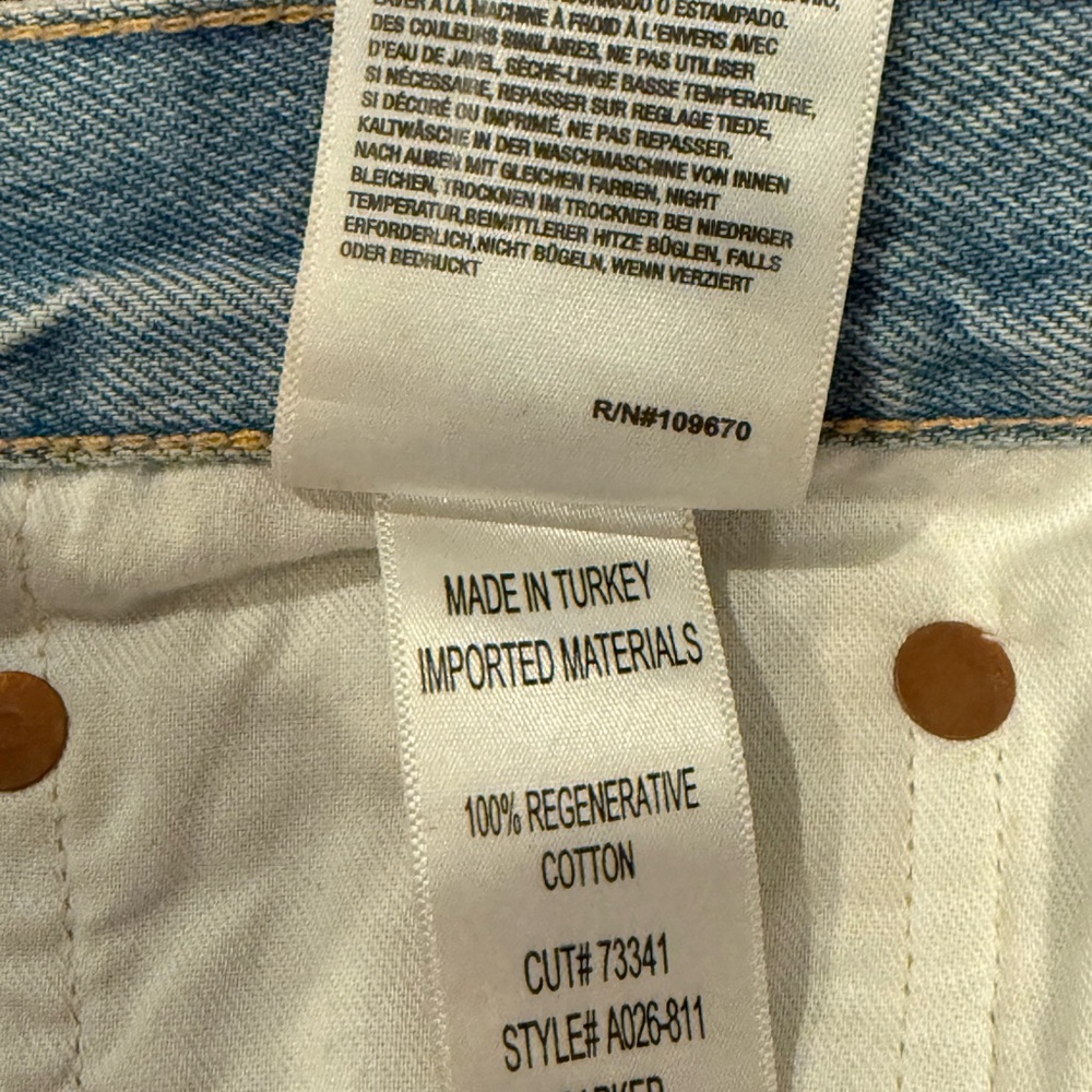 AGOLDE Parker Vintage Cut Off Short in Swapmeet NEVER WORN - Picture 15 of 16